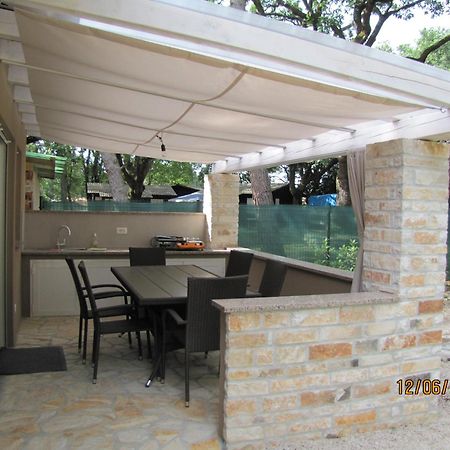 Holiday Park Mimoza Bašanija Exterior foto